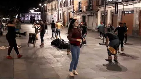 杰伦-格林揭秘：防守与进攻技巧融合的教练智慧